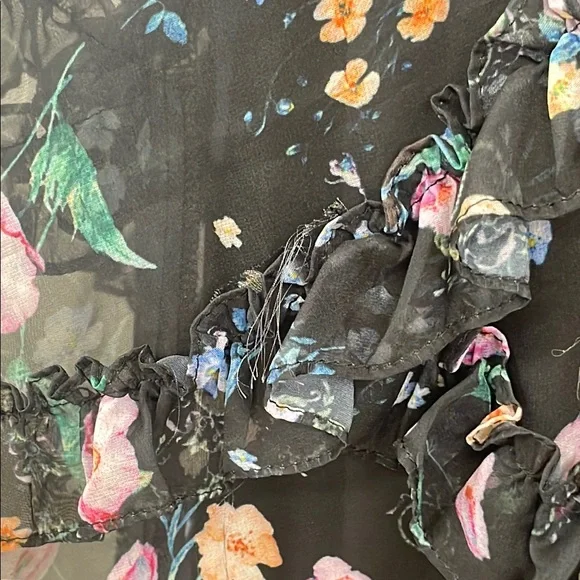 Ieena for Mac Duggal Ruffled Floral Gown, Size 12 - Picture 16 of 16